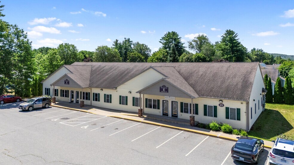 More Photos Of 1137 Main St, Sanford Office For Sale