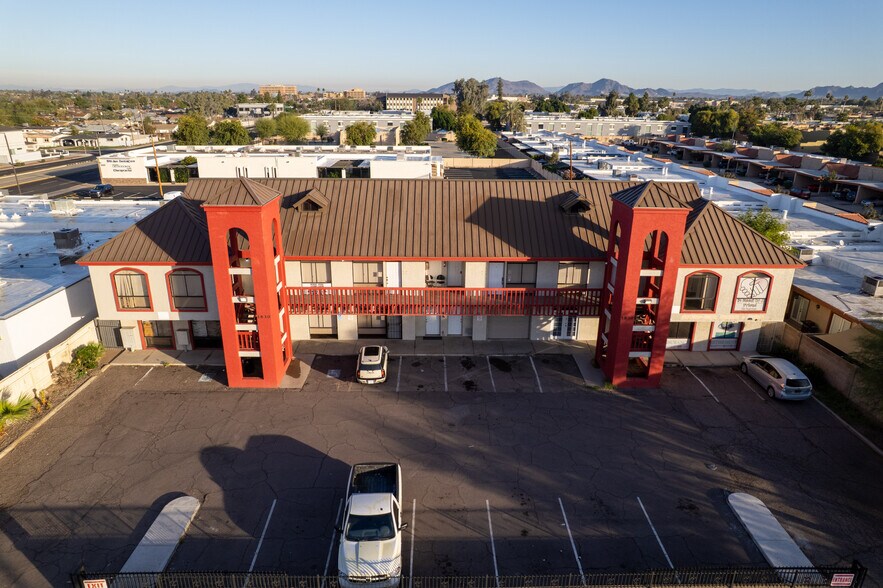 More Photos Of 1830 W Colter St, Phoenix Office For Sale