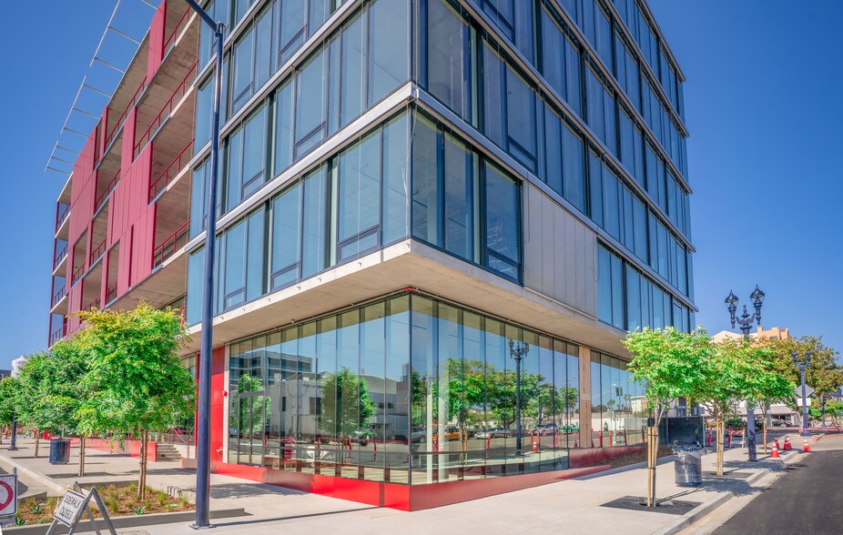 More Photos Of 845 15th St, San Diego Office For Lease