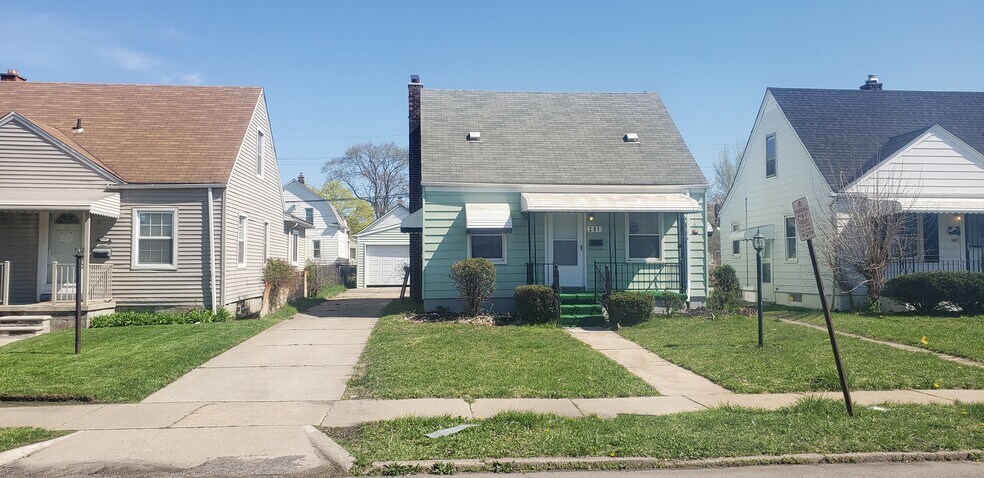 More Photos Of , River Rouge Unknown For Sale