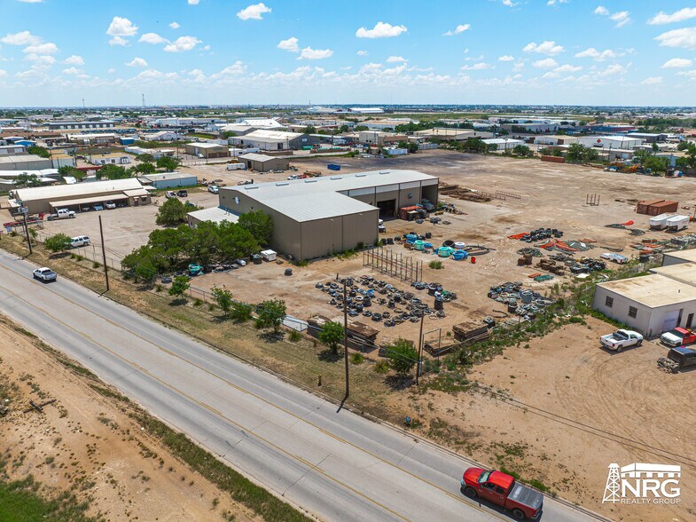 More Photos Of 3209 W Industrial Ave, Midland Warehouse For Lease