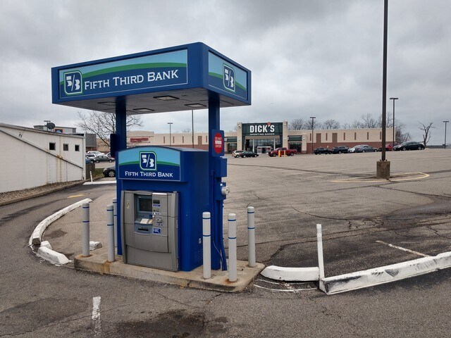 More Photos Of , Cincinnati General Retail For Sale