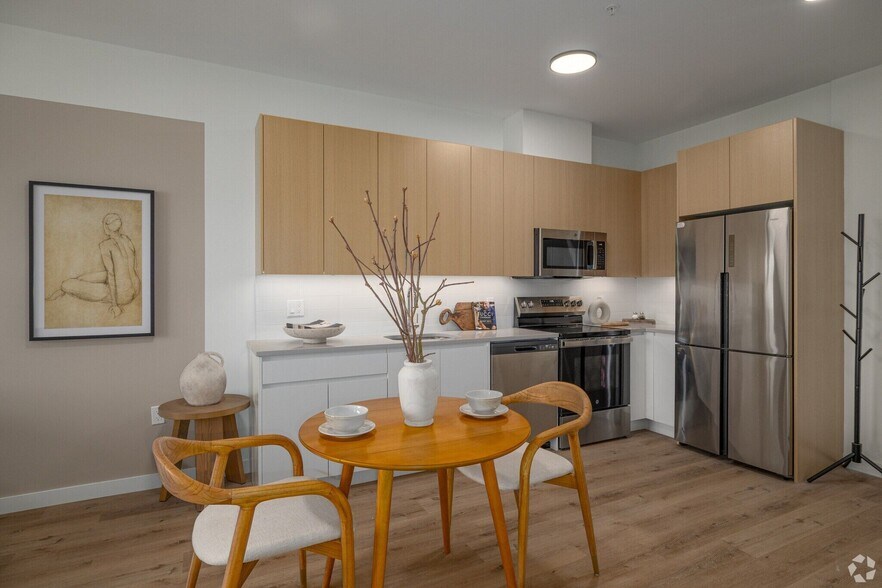 More Photos Of 431 Dr Martin Luther King Jr Blvd, East Orange Apartments For Lease