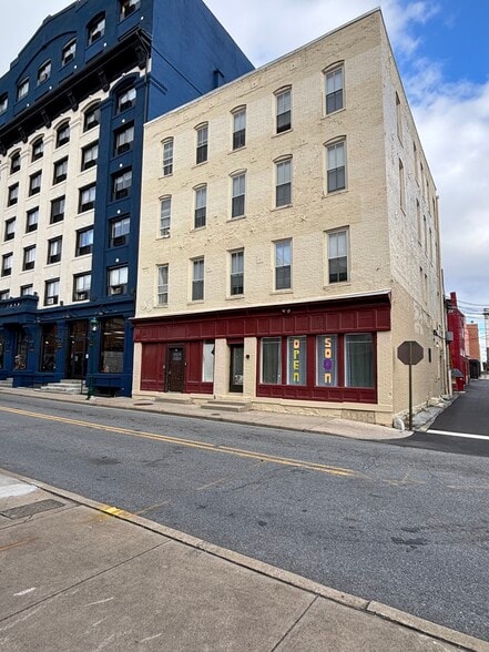 Primary Photo Of 62-64 W Antietam St, Hagerstown Apartments For Sale
