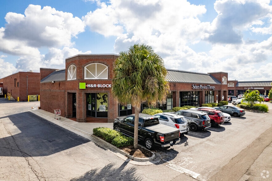 More Photos Of 2604-2682 E Fowler Ave, Tampa Unknown For Lease