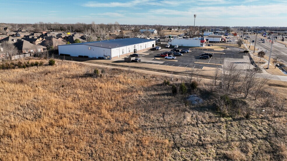More Photos Of 11695 N Garnett Rd, Collinsville Land For Sale