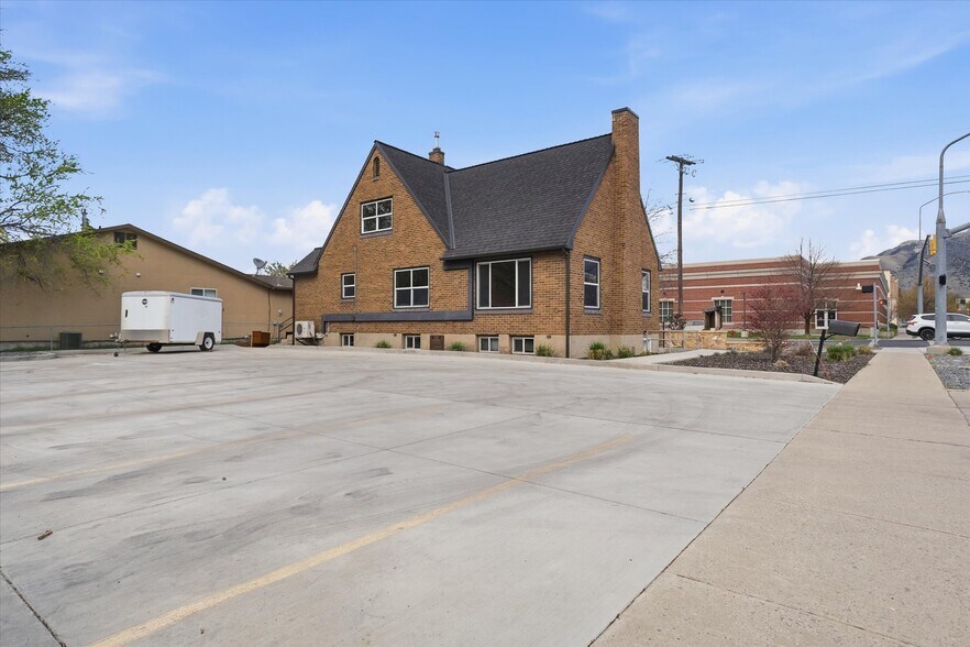 More Photos Of 105 W 200 N, Logan Office For Sale