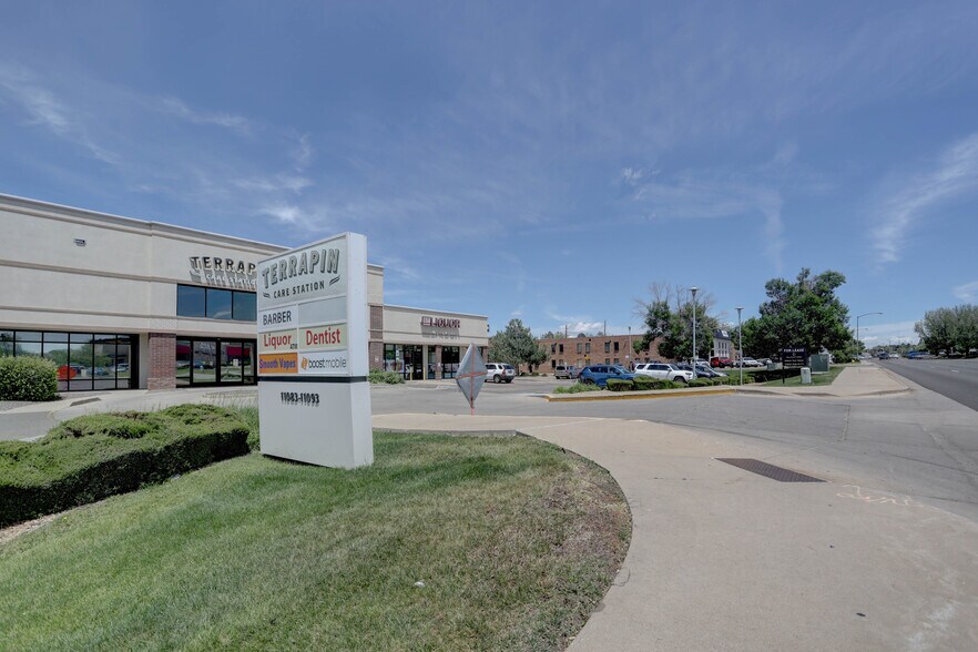 More Photos Of 11083-11093 E Mississippi Ave, Aurora Storefront For Lease