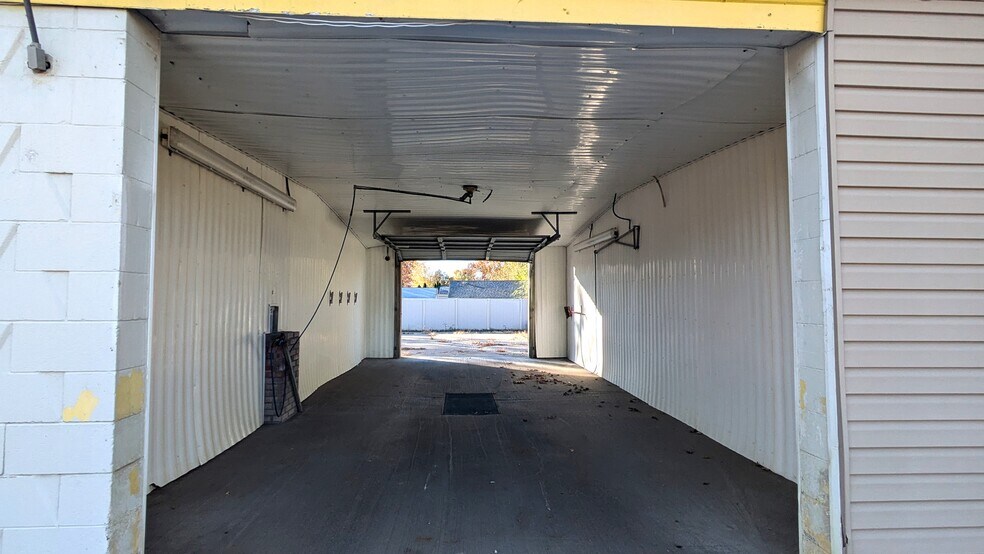 More Photos Of 2337 Washington Rd, Washington Carwash For Sale