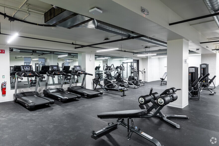 More Photos Of 57 Cannon St, Poughkeepsie Apartments For Lease