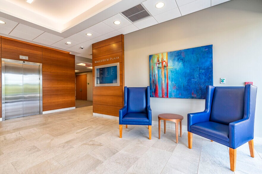 More Photos Of 2001 Route 46, Parsippany Office For Lease