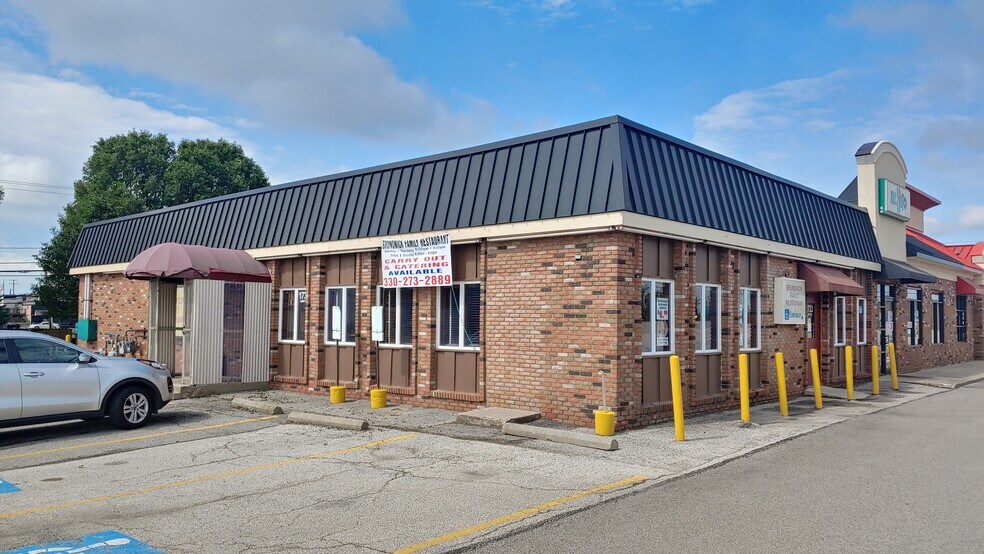 1733 Pearl Rd, Brunswick, OH 44212 For Lease