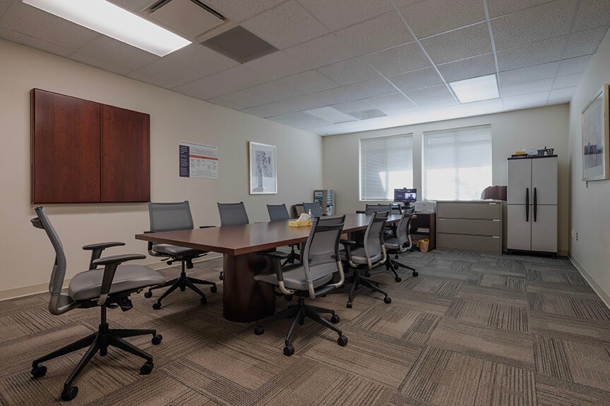 More Photos Of 705 Keystone Ct, Fayetteville Office For Lease