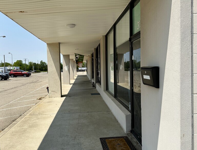 More Photos Of 1156 Kauffman Ave, Fairborn Unknown For Lease