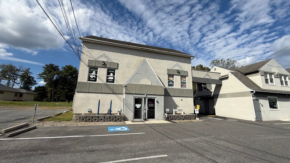 More Photos Of 4200 William Penn Hwy, Easton General Retail For Lease