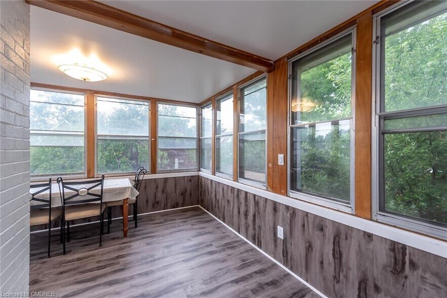 More Photos Of 104 Longwood Rd S, Hamilton Multifamily For Sale