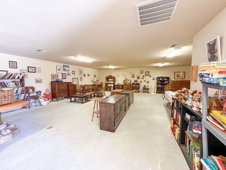 More Photos Of 2125 Yosemite Pky, Merced Research And Development For Sale