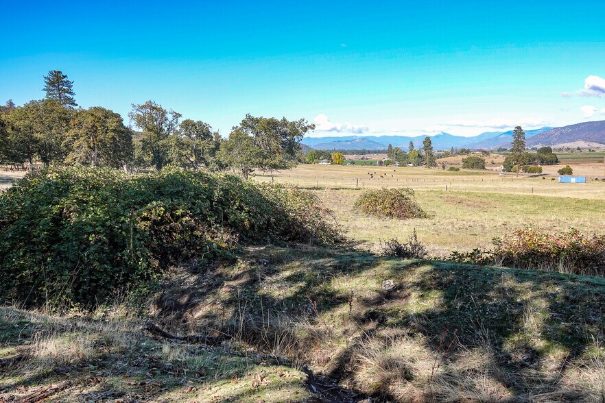 More Photos Of 3501 S State Highway 3, Etna Land For Sale
