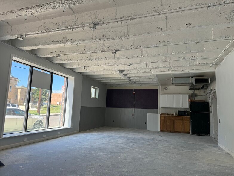 More Photos Of 5701 W 25th Ave, Edgewater Apartments For Lease