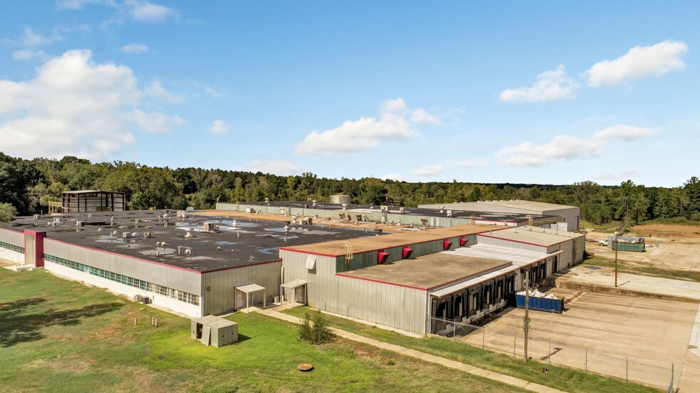 More Photos Of 13343 Interstate 20 E, Tyler Warehouse For Lease