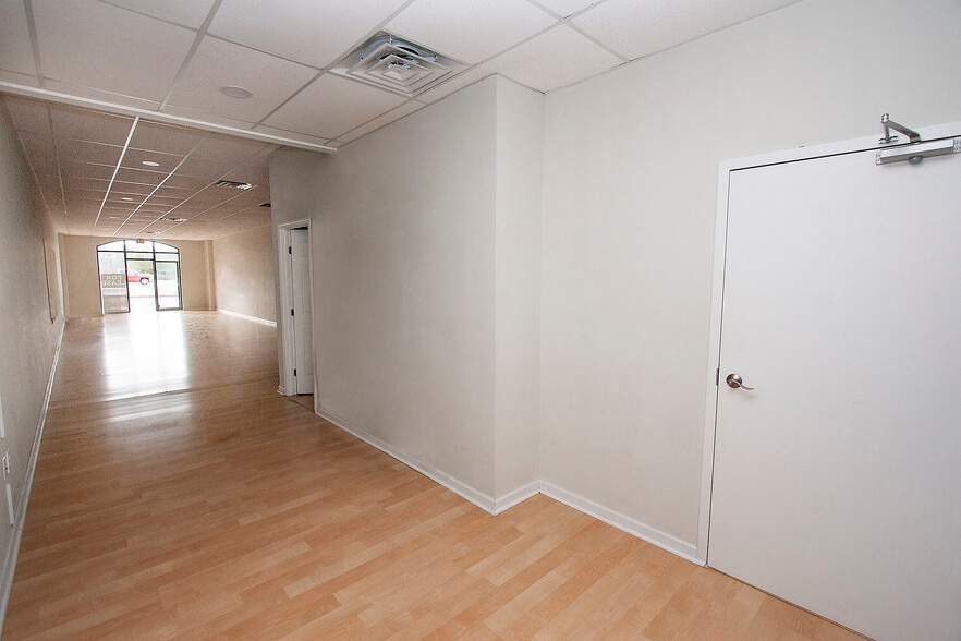 More Photos Of 2715 Buford Hwy, Duluth Storefront Retail Office For Sale