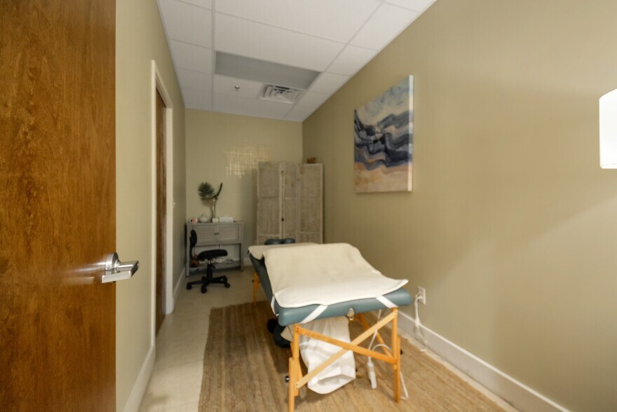 More Photos Of 1000 Plantation Island Dr, Saint Augustine Medical For Sale