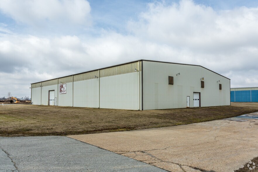 More Photos Of 5408 Vance Dr, Jonesboro Industrial For Sale