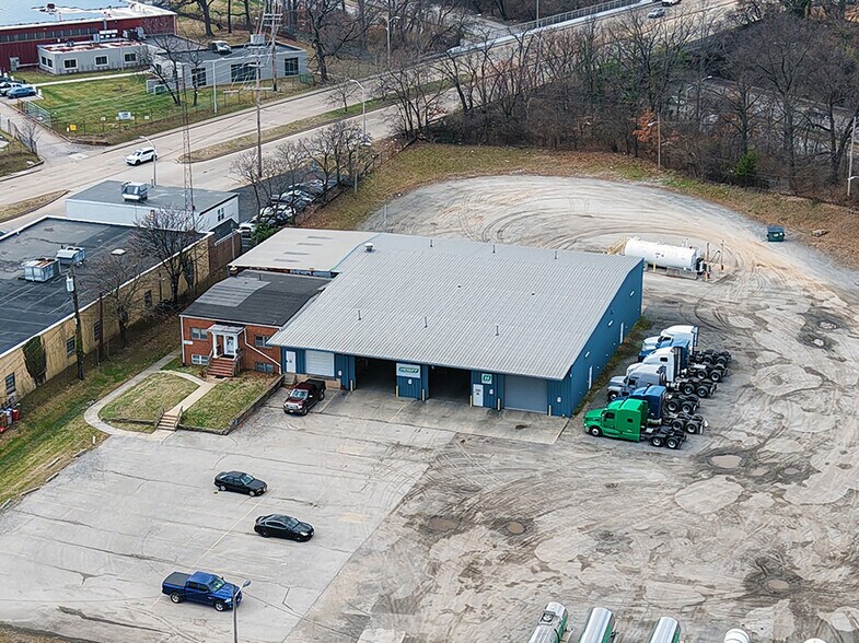 More Photos Of 3300 Annapolis Rd, Baltimore Warehouse For Lease