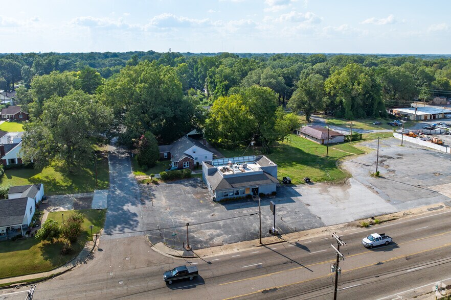 More Photos Of 3145 N Watkins St, Memphis General Retail For Sale