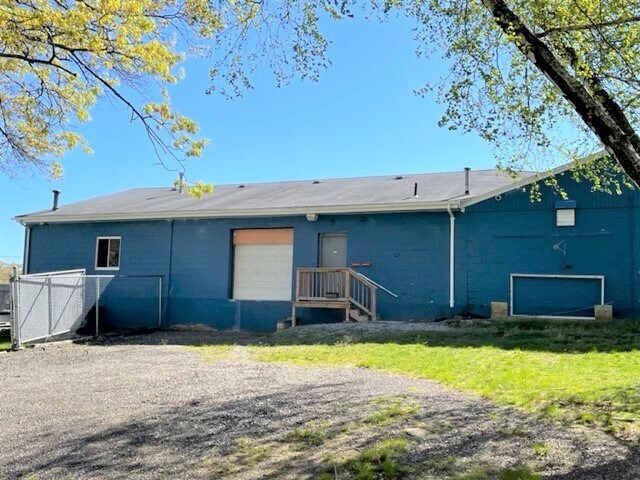 More Photos Of 191 2nd Ave, Warwick Warehouse For Sale