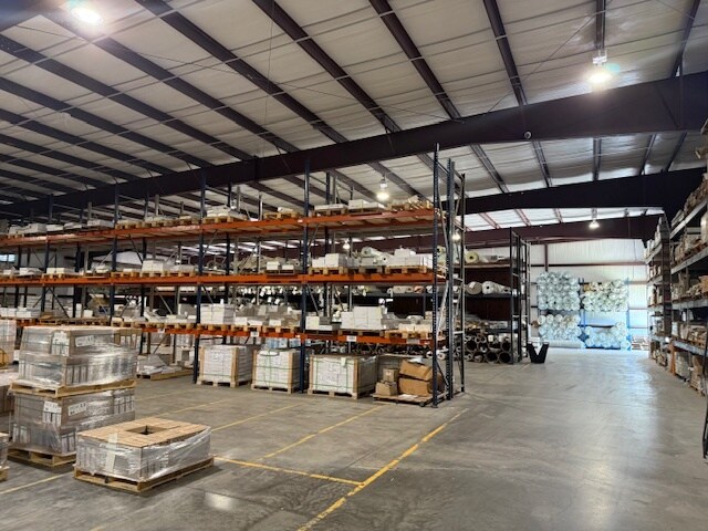 More Photos Of 3890 A Pasco St, Pensacola Unknown For Lease