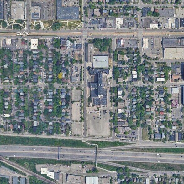 More Photos Of 1700 University Ave W, Saint Paul Office For Sale