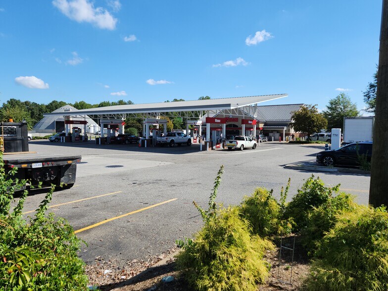 More Photos Of 5308 Brook Rd, Richmond Fast Food For Sale