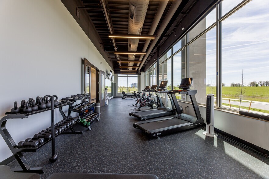 More Photos Of 5671 Apple Rd, Springdale Medical For Lease