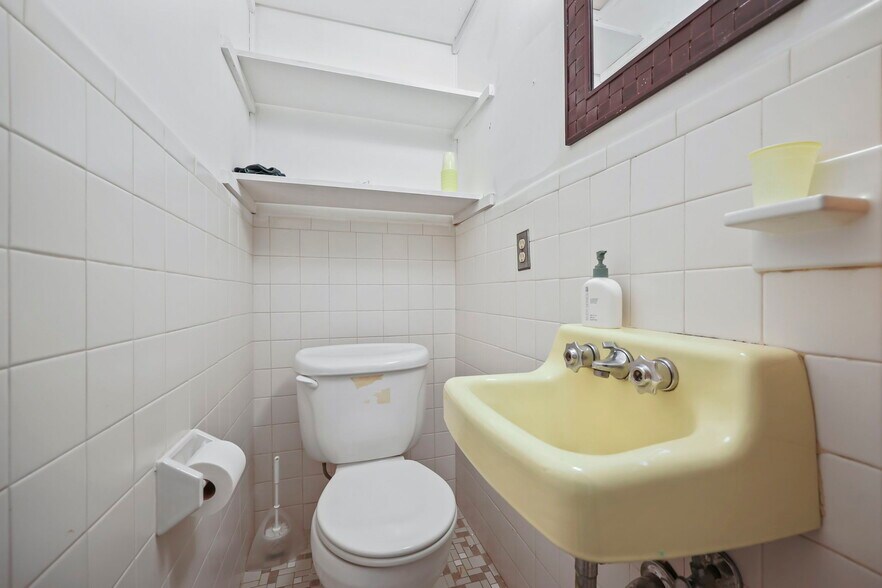 More Photos Of 151 Highway 37, Toms River Office For Sale