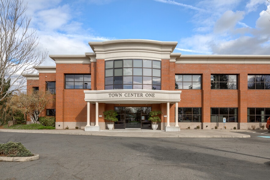 More Photos Of 16821 SE McGillivray Blvd, Vancouver Office For Lease