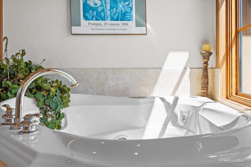 More Photos Of 13404 Flora Ranch Rd, Healdsburg Winery Vineyard For Sale