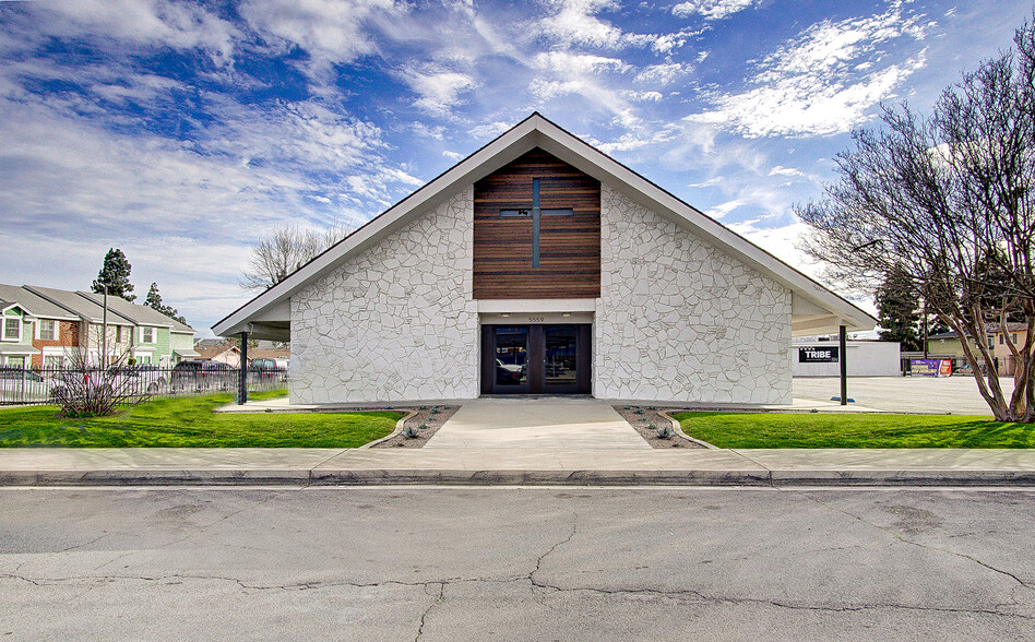 Primary Photo Of 5559 Park Pl, Chino Religious Facility For Sale