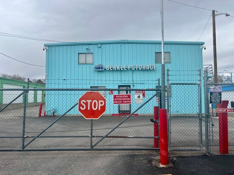 More Photos Of 2805 W 64th Ave, Denver Self Storage For Lease