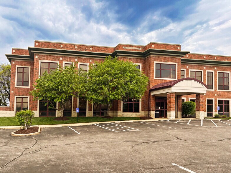 Primary Photo Of 112 Piper Hill Dr, Saint Peters Medical For Sale