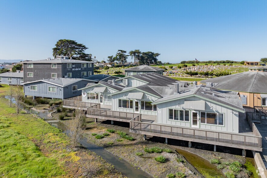 More Photos Of 8425 Moss Landing Rd, Moss Landing Hospitality For Sale