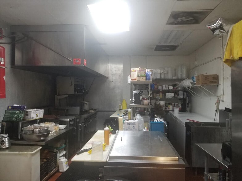 More Photos Of 3215 Davie Blvd, Fort Lauderdale Restaurant For Sale