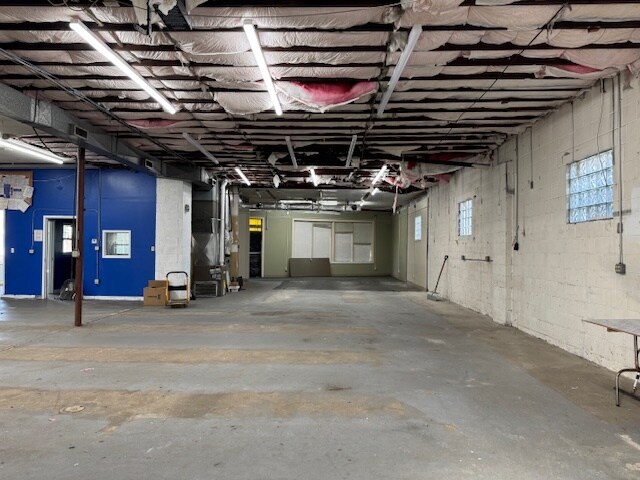 More Photos Of 882-886 Boston Post Rd, West Haven Freestanding For Sale