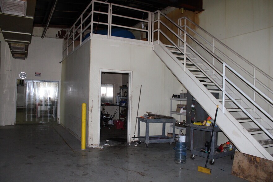 More Photos Of 256 Preston St, Jackson Industrial For Sale