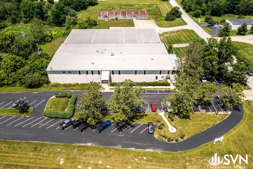 More Photos Of 140 Industry Rd, Georgetown Manufacturing For Lease