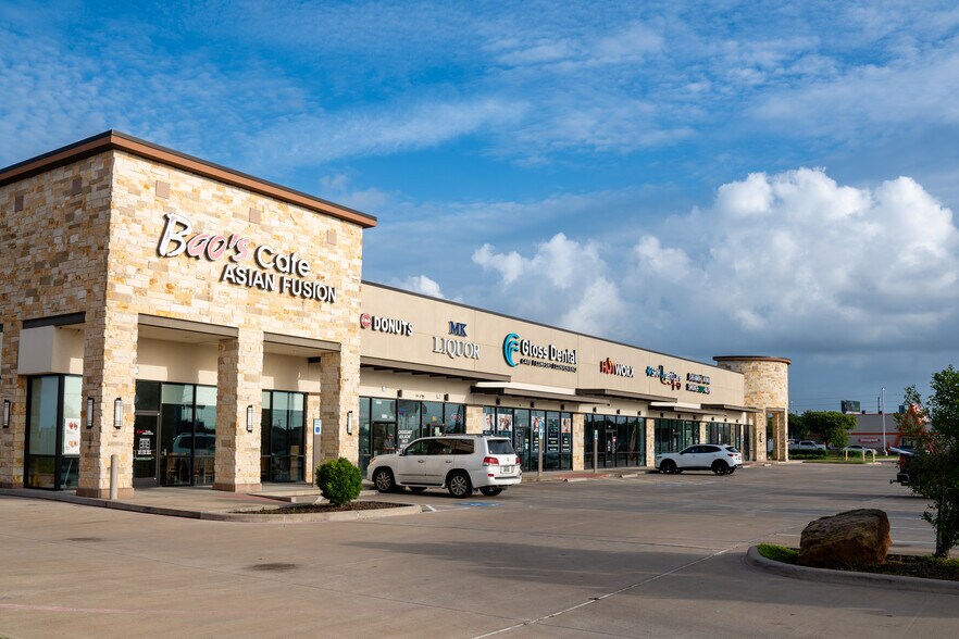 More Photos Of 3514 Highway 36, Rosenberg Storefront For Lease