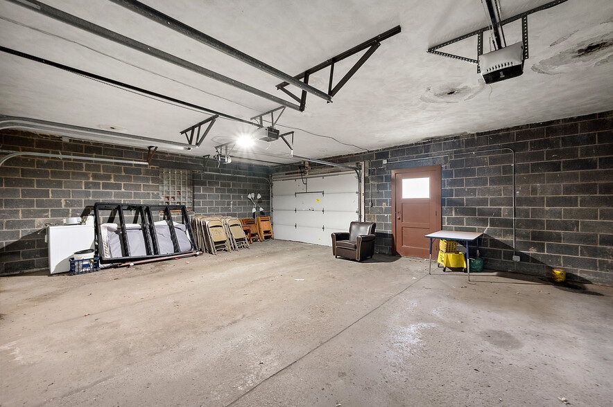 More Photos Of 22201 Woodward Ave, Ferndale Religious Facility For Sale
