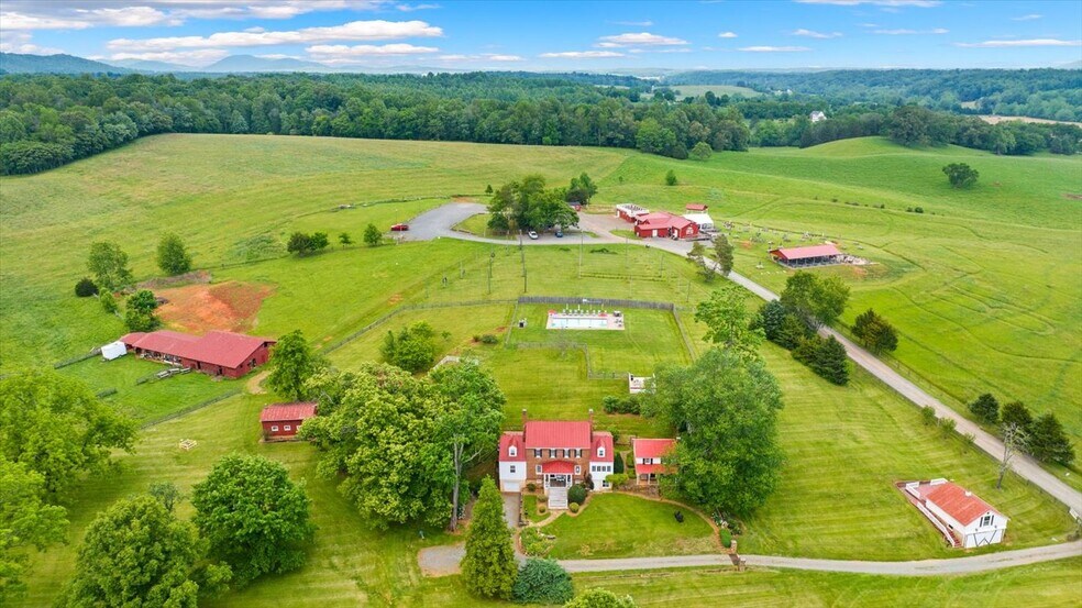 More Photos Of 1830 Thrift Rd, Madison Winery Vineyard For Sale