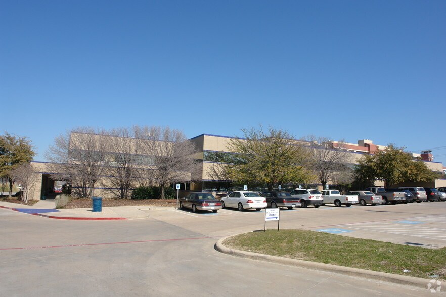 More Photos Of 1001 12th Ave, Fort Worth Medical For Lease