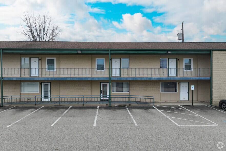 More Photos Of 1331 Freeport Rd, Cheswick Office Residential For Lease